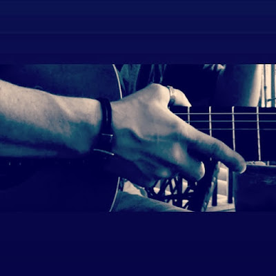 Detalle manos German Herlein guitarra técnica